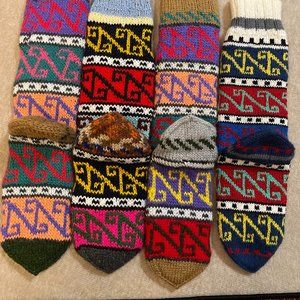 HAND KNITTED SOCKS Christmas Gift For Loved Ones Warm Soft Hand-Made Super Cool